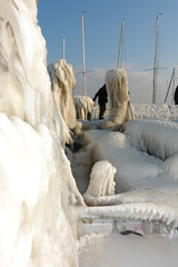 Eislandschaft nach Wintersturm