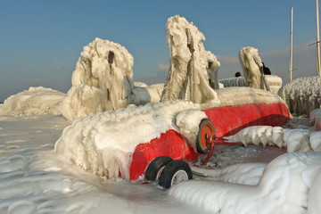 Eislandschaft nach Wintersturm