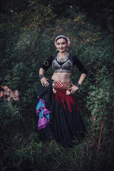 Obraz premium Tribal dancers in the forest