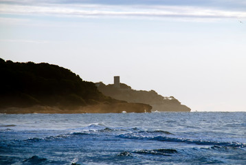 Fototapeta na wymiar cabo de La Punta de La Mora en Tarragona (España)