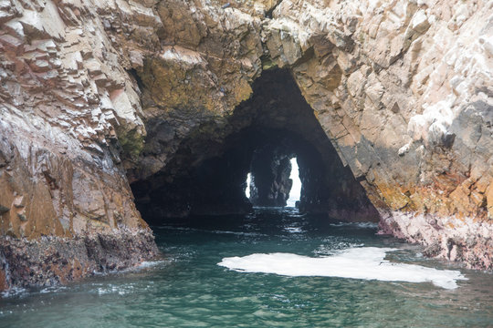 Ballesta Islands, Peru