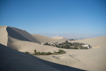 Fototapeta na wymiar La Huacachina oasis in Ica desert, Peru