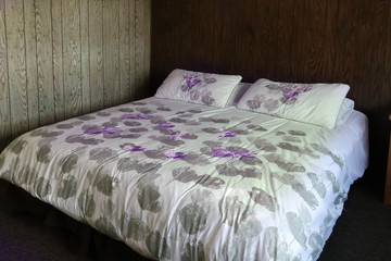 Fototapeta na wymiar シンプルベッド　General simple bed with blanket and pillow