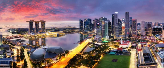 Gordijnen Singapore city panoranora at sunrise with Marina bay © TTstudio
