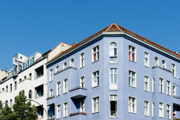Fototapeta na wymiar Low angle view of traditional residential buildings in Berlin Mitte