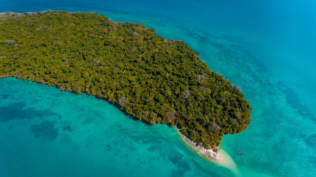 aerial view of the miwi island, Zanzibar © STORYTELLER