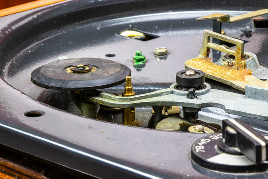 Old turntable 70s