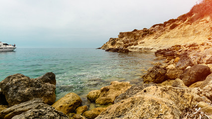 Fototapeta na wymiar beautiful landscape gulf of the mediterranean wild beach sea