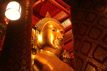 statue of buddha in thailand