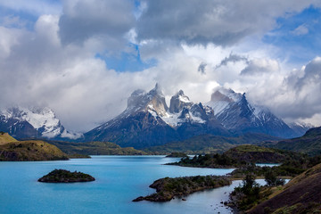 Naklejka na ściany i meble Torres del Paine National Park - Patagonia - Chile