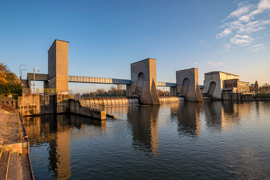 Griesheimer Staustufe in Frankfurt am Main