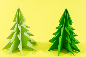 Fototapeta premium two Origami green tree