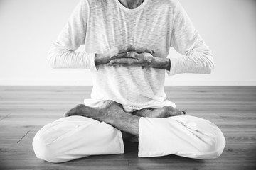 yoga posizione