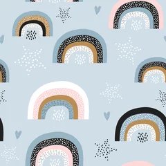 Tapeten Kindisches nahtloses Muster mit kreativen Regenbögen, Sternen. Trendiger Kindervektorhintergrund. Perfekt für Kinderbekleidung, Stoffe, Textilien © solodkayamari