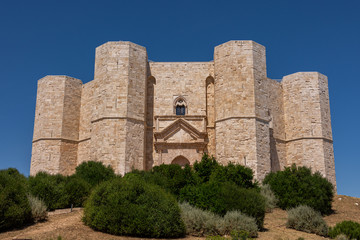Andria, Puglia, Castel del Monte. Castel del Monte is a thirteenth century fortress built by the Emperor of the Holy Roman Empire Frederick II in the plateau of western Murge, in Puglia. - obrazy, fototapety, plakaty