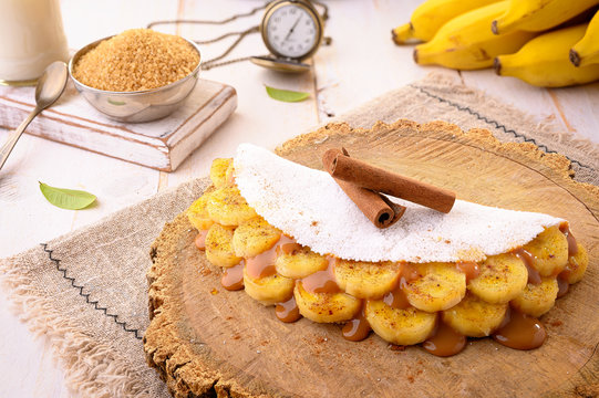 Tapioca Banana | Manioc flour pancake with caramelized banana, condensed milk and cinnamon - Typical food of the Brazilian Northeast