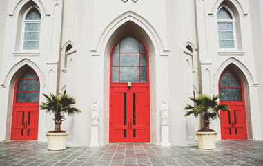 Fototapeta na wymiar Red Doors 