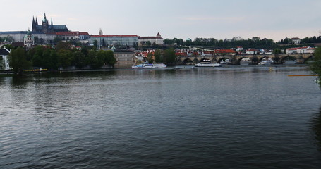 Fototapeta na wymiar チェコ　プラハ モルダウ川のある風景