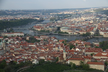 Fototapeta na wymiar チェコ　プラハ モルダウ川のある風景