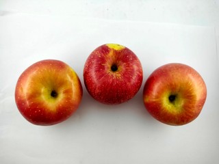 Fresh red apples