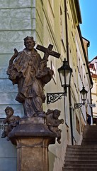 Kleine Gasse in der Altstadt von Prag