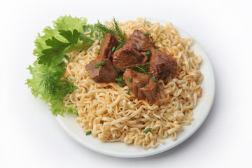 instant noodles with meat and herbs