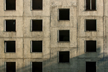 empty house, no Windows