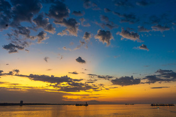 Obraz premium sunset over sea