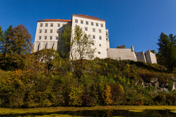 Fototapeta na wymiar Medieval castle Pieskowa Skala near Krakow in Poland at beautiful autumn
