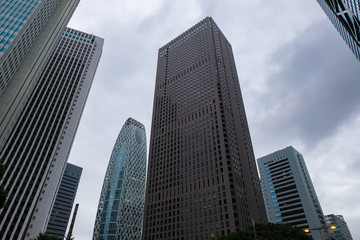 Fototapeta na wymiar 西新宿 高層ビル群 曇天