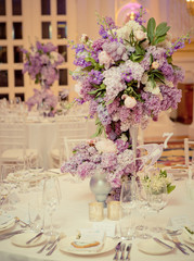 Festive table decoration in Lilac colours.