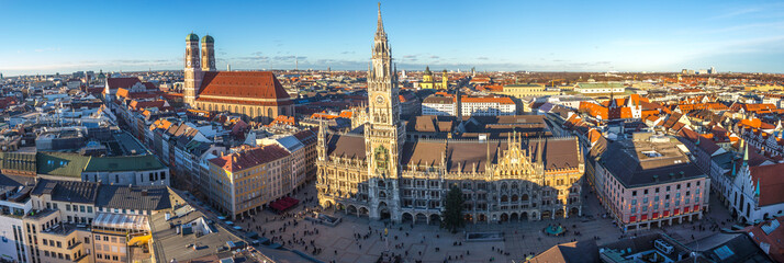 Naklejka premium Panorama Monachium, Niemcy