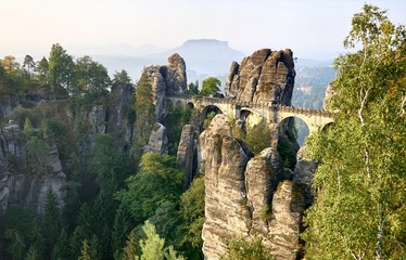 Bastei und Felsen in der Sächsischen Schweiz
