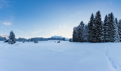 Wintermärchen im Alpenland