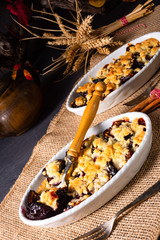 Cinnamon prunes with crumble