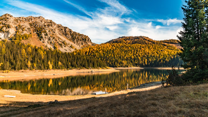 Lake Palu 'Italy Valmalenco Sondrio first days of autumn