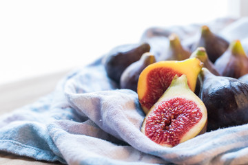 fresh figs with natural light