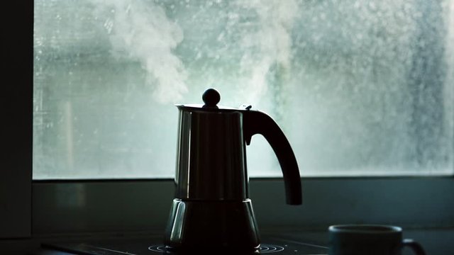 espresso press boiled on electric stove