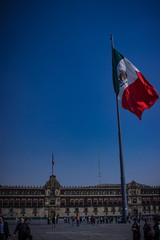Bandera de Mexico Zocalo CDMX