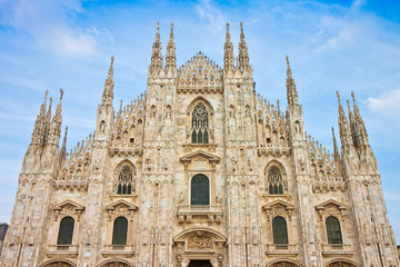 Fototapeta na wymiar Facade of the Gothic cathedral in Milan (Lombardy - Italy)