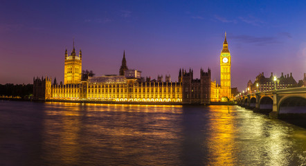 Naklejka na ściany i meble Big Ben, Parliament, Westminster bridge in London