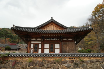 Fototapeta na wymiar Byeoksongsa Temple of South Korea