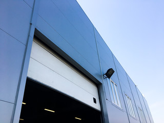 Building of structural blocks of sandwich panels