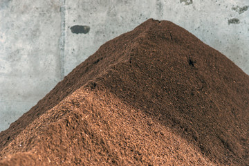 peat fraction, at the processing plant