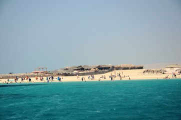 Fototapeta na wymiar Ile de Mahmya ( Hurghada -Égypte)