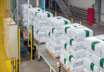 conveyor, peat substrate filling line