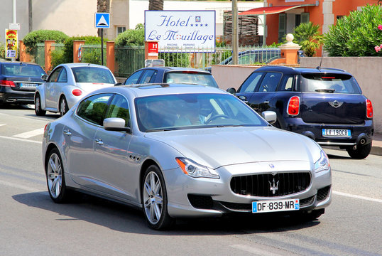 Maserati Quattroporte