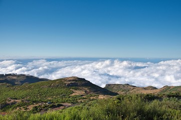 panorama from the route between Pico Ruivo and Pico Arieiro