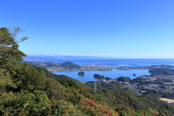 Fototapeta na wymiar 鷲尾山山頂からの眺望　秋（高知県高知市）