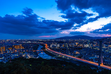 大阪府池田市の五月山、秀望台からの夜景